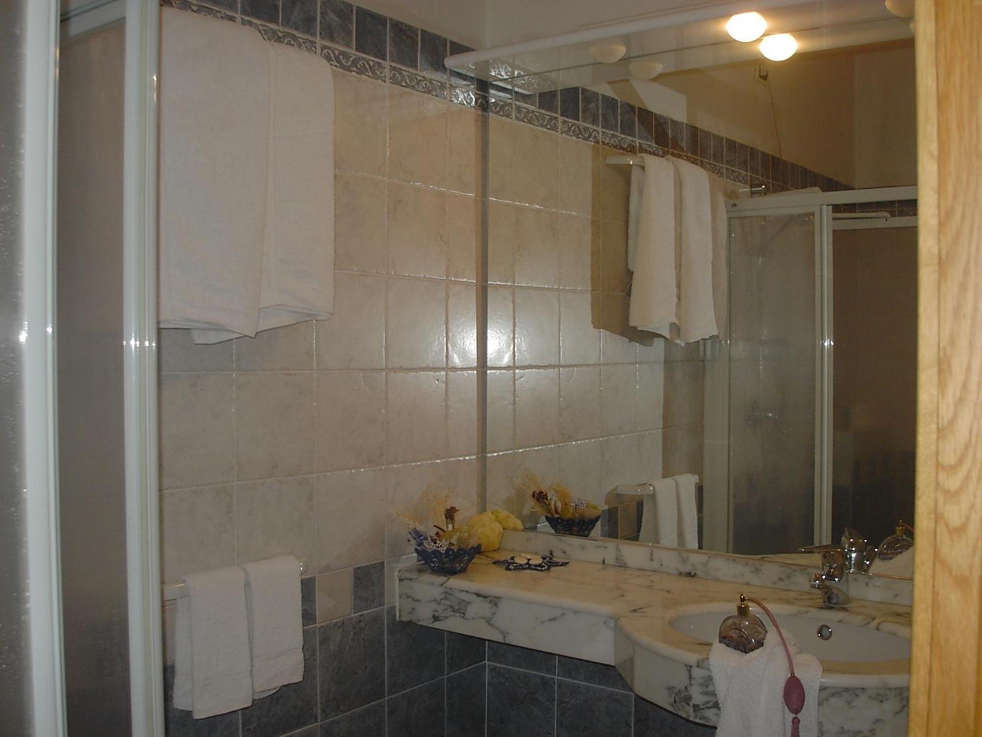 Hotel Almazzago